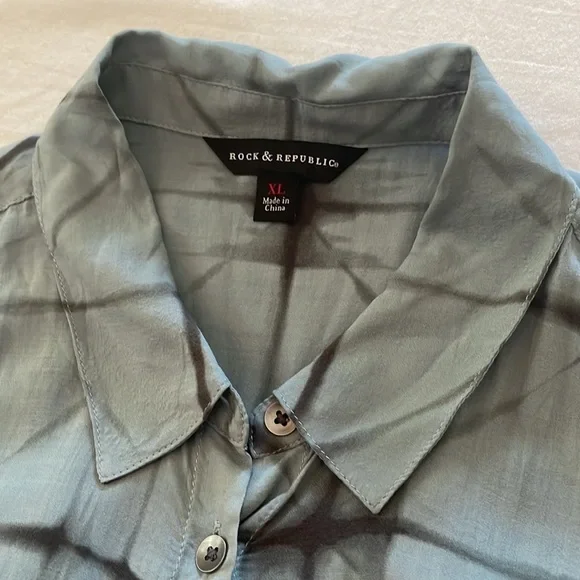 Rock & Republic High Low Sleeveless Button up Blouse Thin Tue Dye Breezy XL - Picture 9 of 9